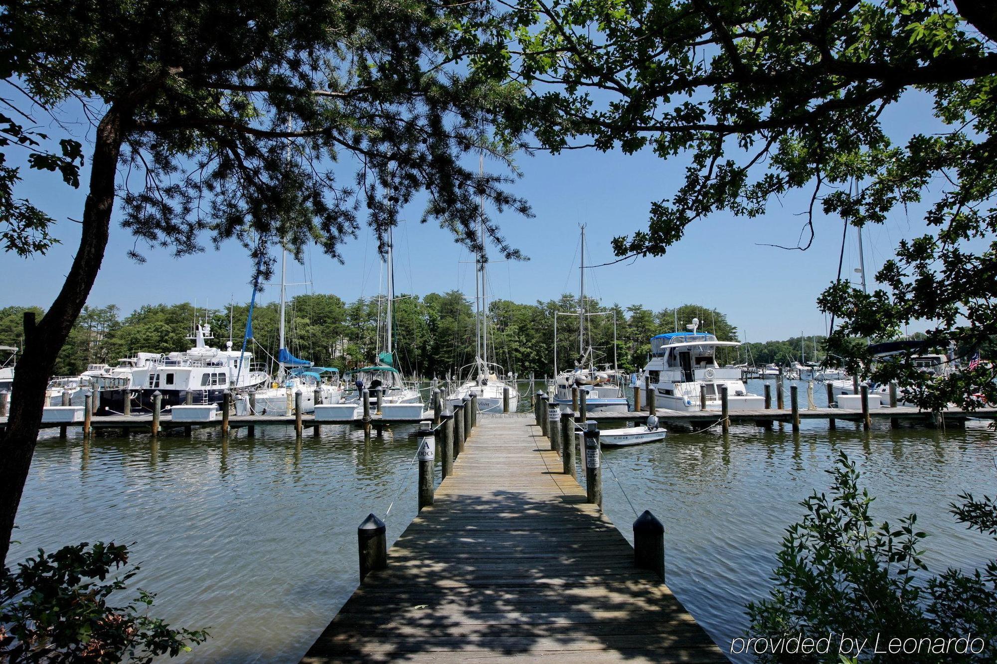 Solomons Inn Resort And Marina Екстериор снимка